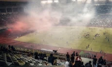 Ricuh Usai Persipura Kalah dari Adhyaksa FC, Polisi Amankan 14 Orang