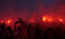 FOTO: Ribuan Bobotoh Rayakan Kemenangan Persib atas Persija di Pasar Kreatif Bandung