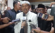 Soroti Bentrokan Oknum Bobotoh dan The Jak di Purwakarta, Dedi: Bawa ke Barak!