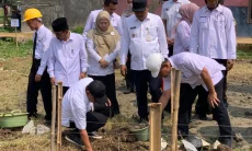 Bupati Karawang Peletakan Batu Pertama 8 Unit Rumah Buat Lansia