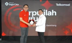 Perkuat Kompetensi Digital , Roadshow 'Terpujilah GURU' Telkomsel Digelar di Sumedang