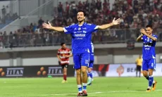 Thom Haye Sindir Balik Pelatih Borneo FC Soal Persib Juara Karena Aturan H2H