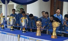 Balai Kota Bandung Jadi Lokasi Foto Bareng Trofi Persib, Hanya Dibuka Sehari
