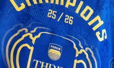 Persib Rilis Jersey Edisi Spesial Hattrick Juara Beruntun