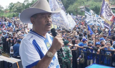 Persib Diperkuat 32 Pemain, Umuh Muchtar Ungkap Ada yang Bakal Dikirim ke Liga 2