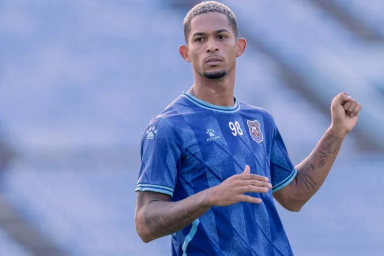 Punya Nilai Pasar Rp6 Miliar, Patrick Robson Dikontrak Persib Satu Musim