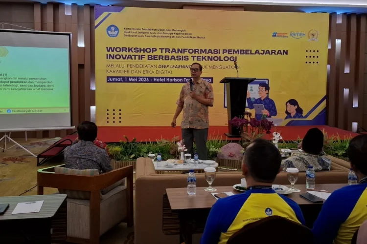 Transformasi Pendidikan Dimulai dari Kelas, Guru Jadi Kunci Digitalisasi Pembelajaran