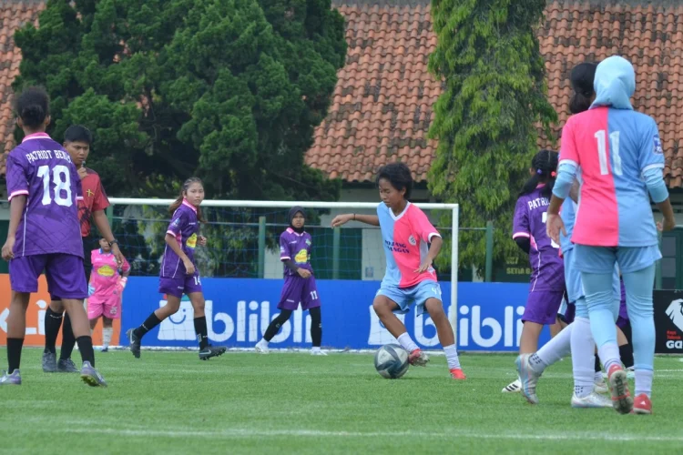 Mojang Priangan Tempel Ketat Goal Aksis di Liga Putri Nasional U-15 Seri Bandung