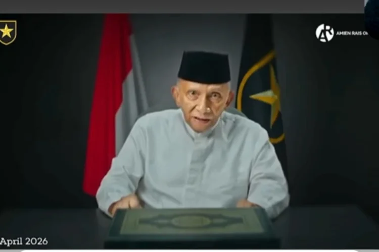 Amien Rais Desak Prabowo Tendang Teddy, Sebut Ada 'Lendotan Berbahaya'
