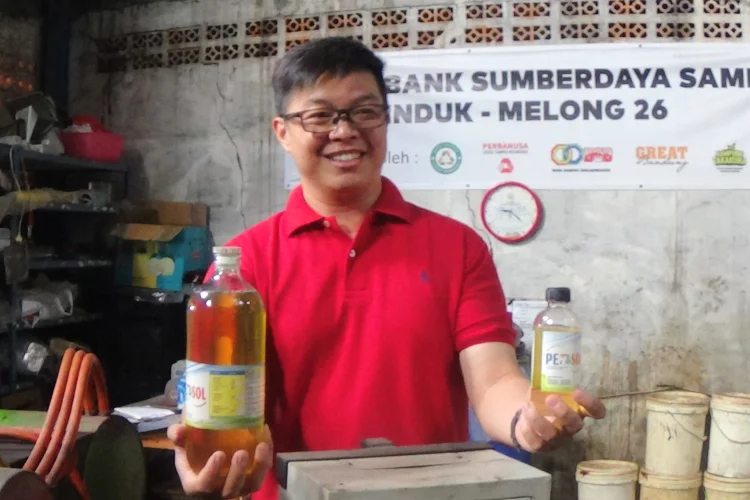 Pecahkan 2 Persoalan Sampah, Inovasi Petasol Jadi Solusi Lingkungan dan Energi Murah