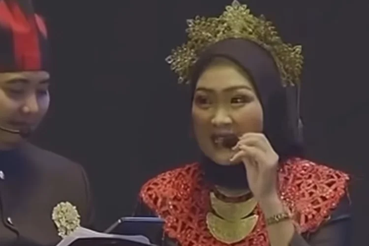 Akui Salah Ucap, MC LCC 4 Pilar Kalbar Shindy Lutfiana Sampaikan Maaf