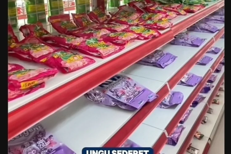 Viral! Pajangan Barang Koperasi Merah Putih Disentil Warganet