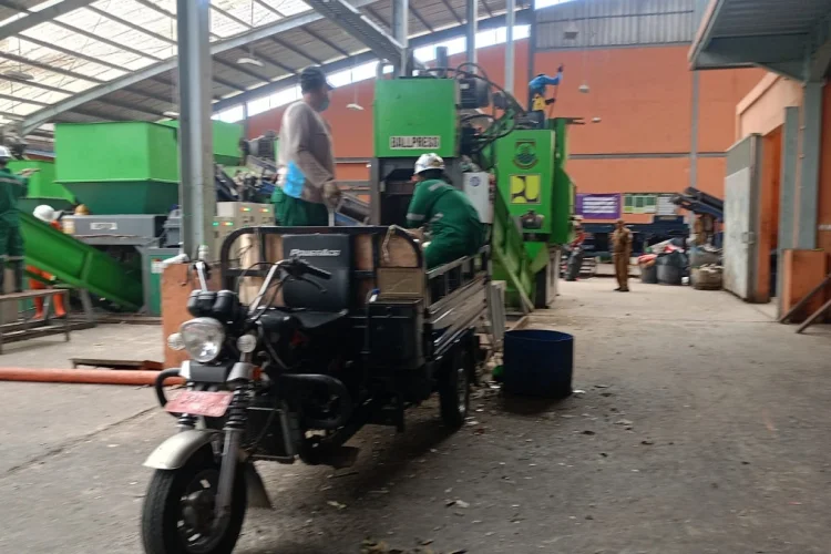 Target 85 Ton Per Hari Belum Tercapai, Pengolahan Sampah Cimahi Terganjal Sarpas