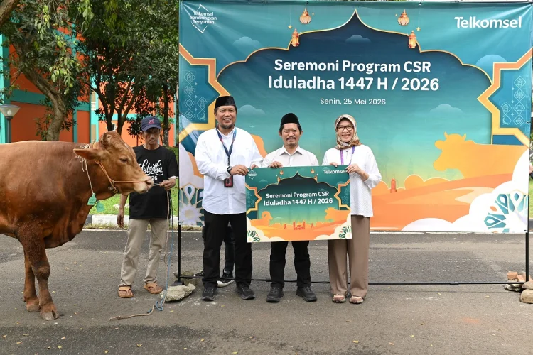 Telkomsel Salurkan Hewan Kurban Iduladha 1447 H