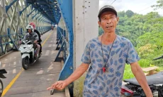 Warga Gagalkan Aksi Percobaan Bunuh Diri Pemuda di Jembatan Cirahong