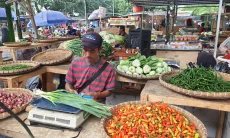 Rupiah Tembus Rp18.000 per Dolar AS, Pedagang Pasar Cimahi Keluhkan Omzet Anjlok