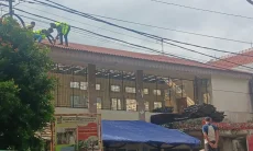 Pekerja Proyek Renovasi Puskesmas Pondok Rumput Diduga Abaikan K3