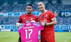 Pecahkan Rekor Cleansheet, Teja Paku Alam Dapat Ucapan Selamat dari Yoo Jae-hoon