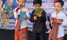 Aksi Memukau 3 Siswa TK di Lombok Timur Jadi MC Pakai 3 Bahasa, Panen Pujian Netizen
