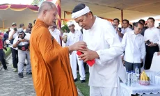 Dari Candi Jiwa, Dedi Mulyadi Ingatkan Bahaya Keserakahan