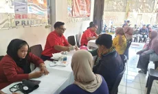Bulan Bung Karno, PAC Parongpong Pilih Pengobatan Gratis sebagai Bentuk Gotong Royong