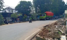Banyak Ceceran Tanah di Jalan Batutulis, Dedie Minta Anak Buahnya Tegur Kontraktor