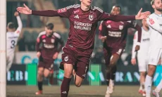 Ini Profil Luka Menalo yang Resmi Jadi Pemain Asal Bosnia Kedua di Persib