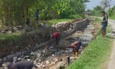 Debit Air di Jaringan Irigasi Surut, Pemprov Jabar Jaga Suplai Air ke Area Pertanian