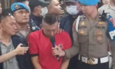 Dihadirkan di Depan Media, Taufik Hidayat Mengaku Menyesal dan Minta Maaf
