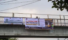 Pembongkaran JPO Paledang  Dimulai, Dishub Pasang Spanduk Imbauan
