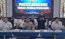 Polda Jabar Bongkar Penjualan Benih Lobster di Pangandaran