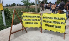 Kurs Dolar Tembus Rp18.000, Volume Perbaikan Jalan KBB Terpaksa Dikurangi