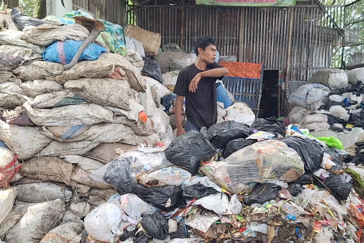 Kota Bandung Ajukan Darurat Sampah, Ini Penjelasan Wali Kota
