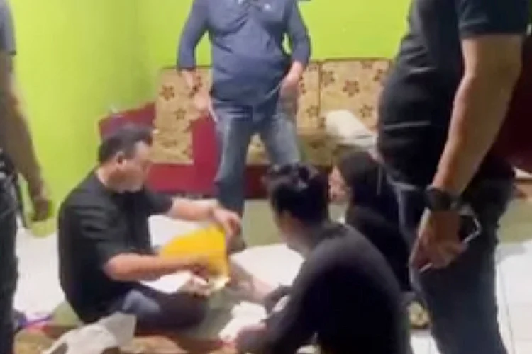 Diamankan di KBB, Polisi Dalami Kasus Penipuan Uang yang Dilakukan Pemilik WO Marwah