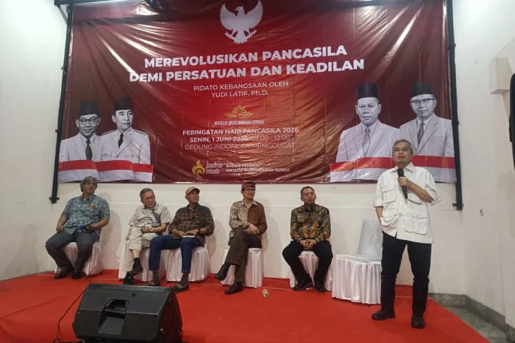 Hari Pancasila, Yudi Latif Serukan Demokrasi Ekonomi Berkeadilan