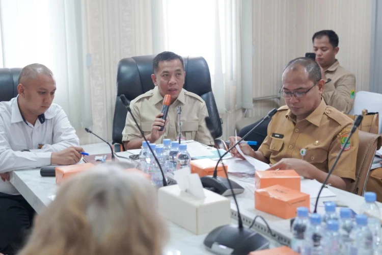 Atasi Darurat Sampah, Pemkab Karawang Gandeng World Bank Sulap Sampah Jadi Energi