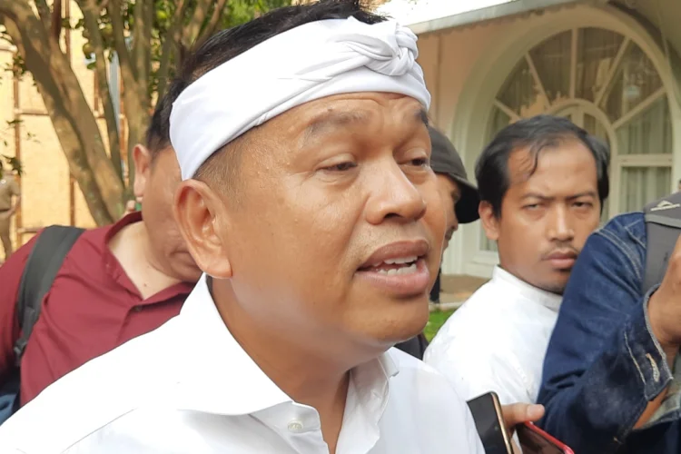 Dedi Mulyadi Siap Rogoh APBD Jabar untuk Transjabodetabek