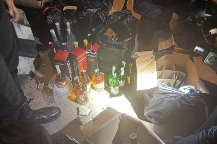 158 Botol Miras Gagal Beredar di Kota Tasikmalaya Berkat Operasi Pekat
