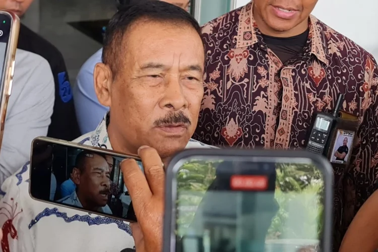 Persib Kena Sanksi FIFA, Umuh Muchtar: Kesalahan Anak Buah