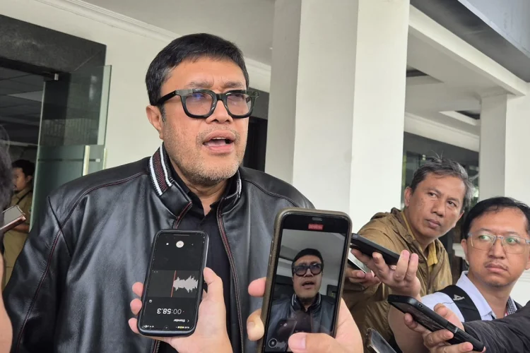 Ono Surono Instruksikan Kader PDIP di Legislatif Restrukturisasi APBD