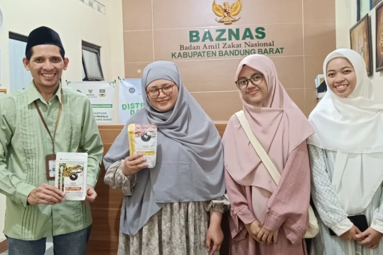 Baznas KBB Salurkan Bantuan Alat Usaha Puluhan Juta Rupiah untuk Pelaku UMKM Terpilih