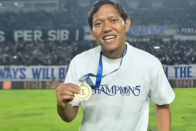 Cristiano Ronaldo Sungkem! Adam Alis Menang Telak di Magic Moments AFC