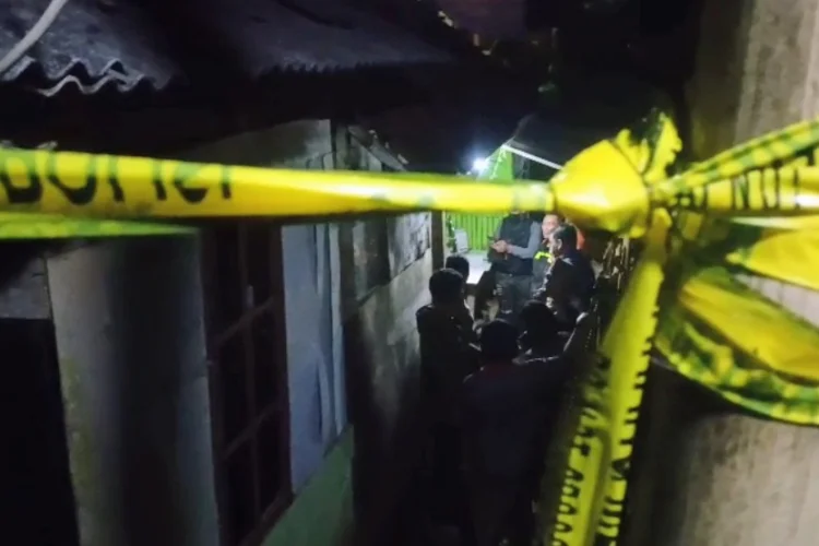 Hendak Masuk Kamar, Istri di KBB Temukan Suami dalam Kondisi Gantung Diri