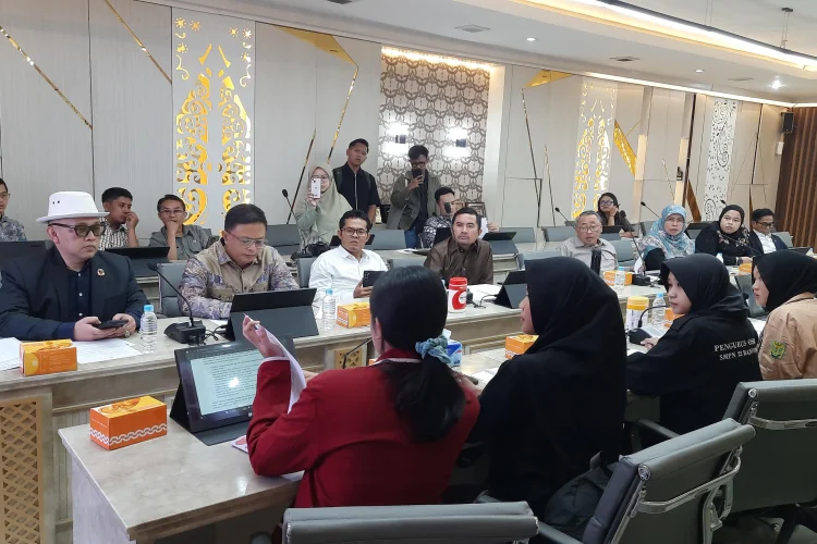 DPRD Jabar Segera Panggil Disdik, Buntut Kekacauan SPMB 2026 Sekolah Maung
