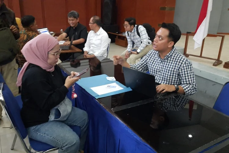 Orang Tua Desak Audit SPMB Sekolah Maung, Soroti Hilangnya Nama Saat Verifikasi