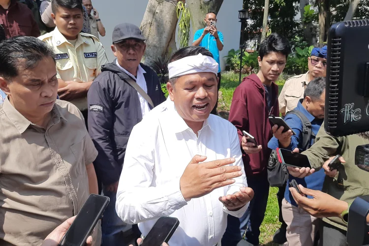 Investasi Industri Jawa Barat Meningkat, Dedi Mulyadi Ingatkan Lahan Sawah