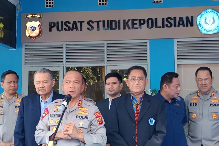 Kapolda Jabar Resmikan Pusat Studi Ilmu Kepolisian di UNLA, Perkuat Kajian Akademik