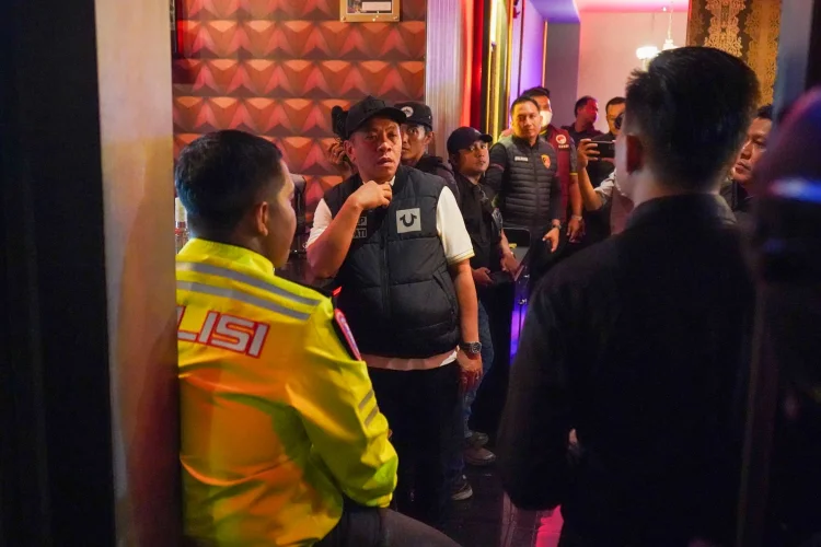 Usai Geger Pesta Gay, Bupati Karawang Razia Kamtibmas ke Sejumlah THM