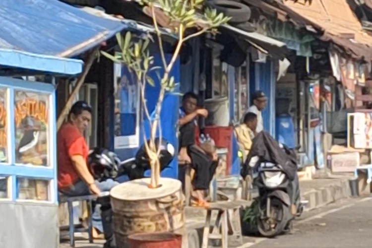 Penghasilan Merosot, Pedagang Terminal Cicaheum Terpaksa Pangkas Pengeluaran Harian