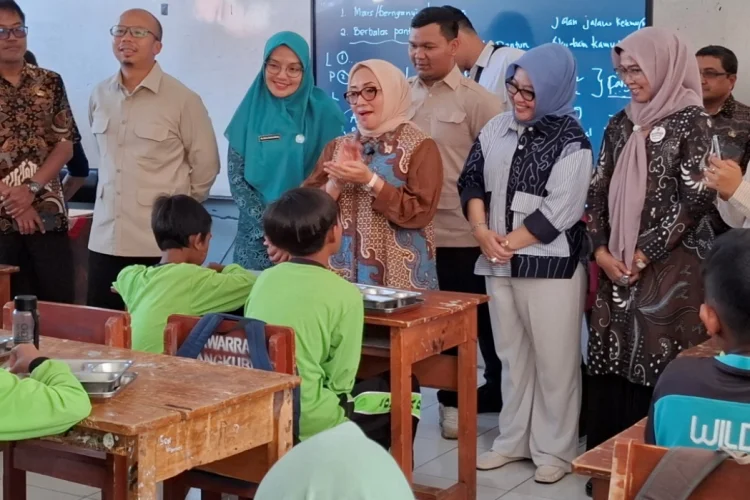 Arifatul: Sekolah Rakyat Bangkitkan Harapan Anak, MBG Siapkan Generasi Emas 2045